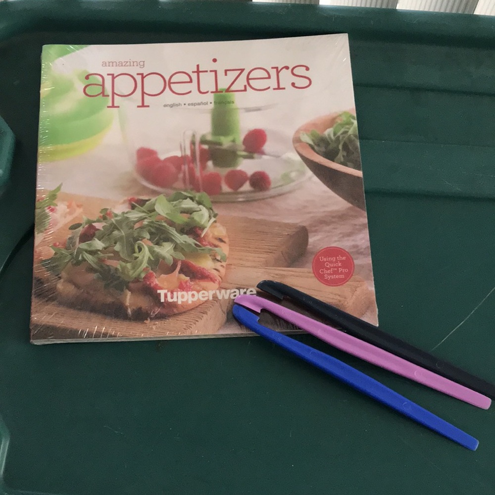 New Tupperware amazing appetizers  book